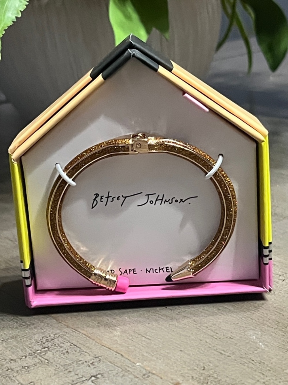 Betsey Johnson Hinged Gold Bling Pencil Bangle Bracelet-NEW IN BOX